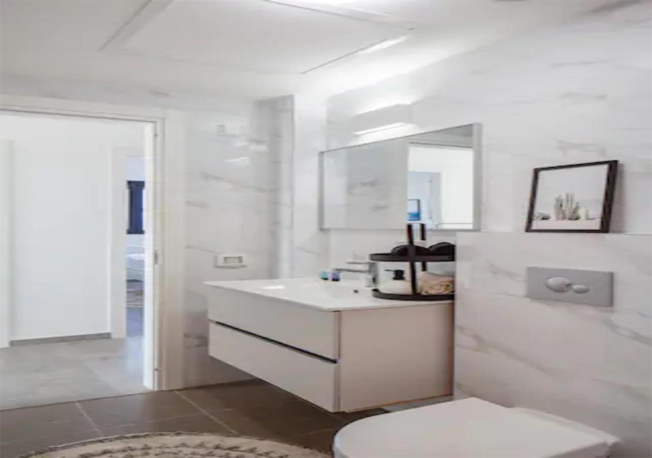 O&O Group- Magical 4Br Apt With Panoramic Sea View Bat Yam Exteriör bild