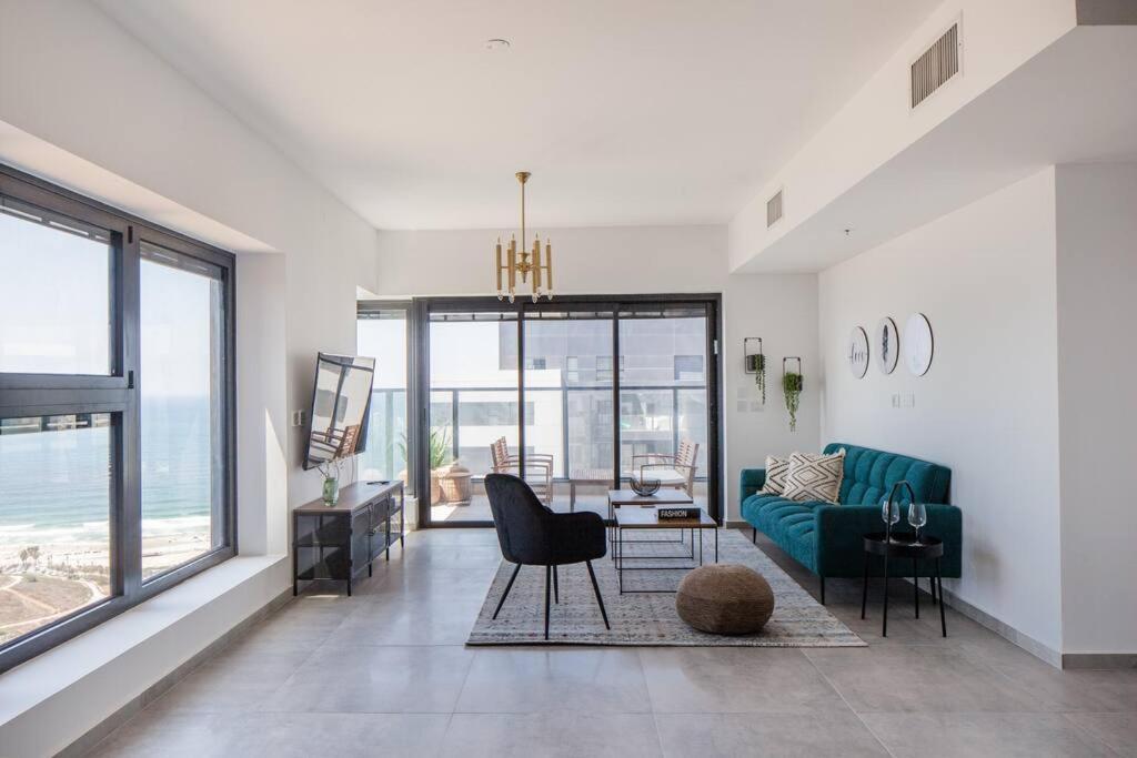O&O Group- Magical 4Br Apt With Panoramic Sea View Bat Yam Exteriör bild